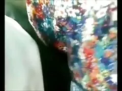 Ten facet ostry sex filmy za darmo wypełnia pożądliwą siostrę otwory spermą