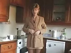 Duży kogut dostaje zasysane w the darmowe ostre filmy erotyczne samochód